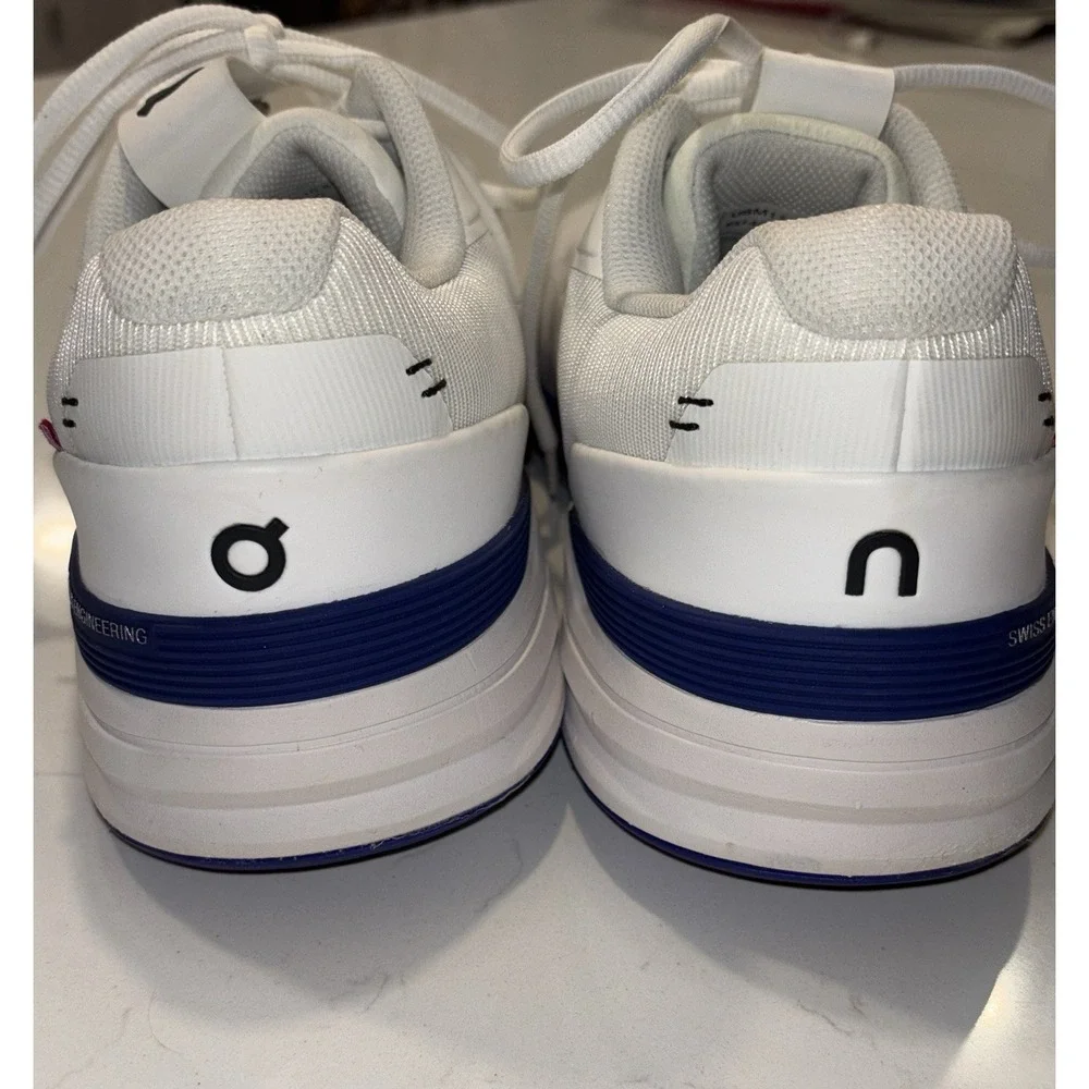 On THE ROGER Pro White / Indigo Tennis Shoes - 48.98721 Men's Size 11